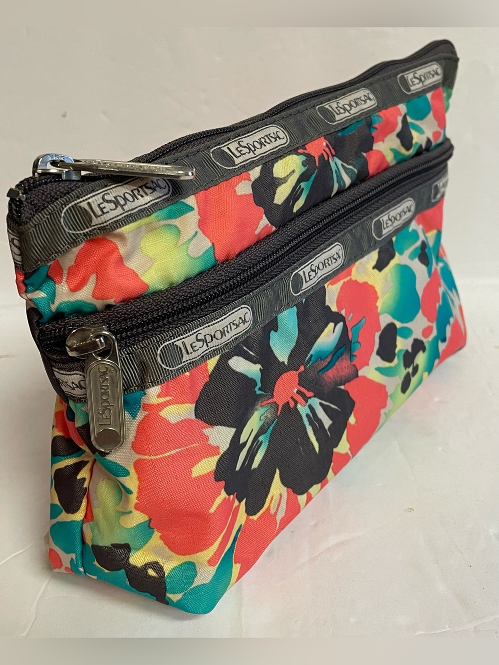 LeSportsac Vibrant Blooms Floral Nylon Cosmetic Clutch Pouch